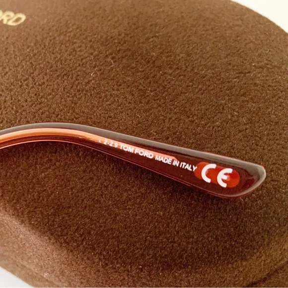 Excluded Tom Ford Sunglasses, New 275 display picture 1